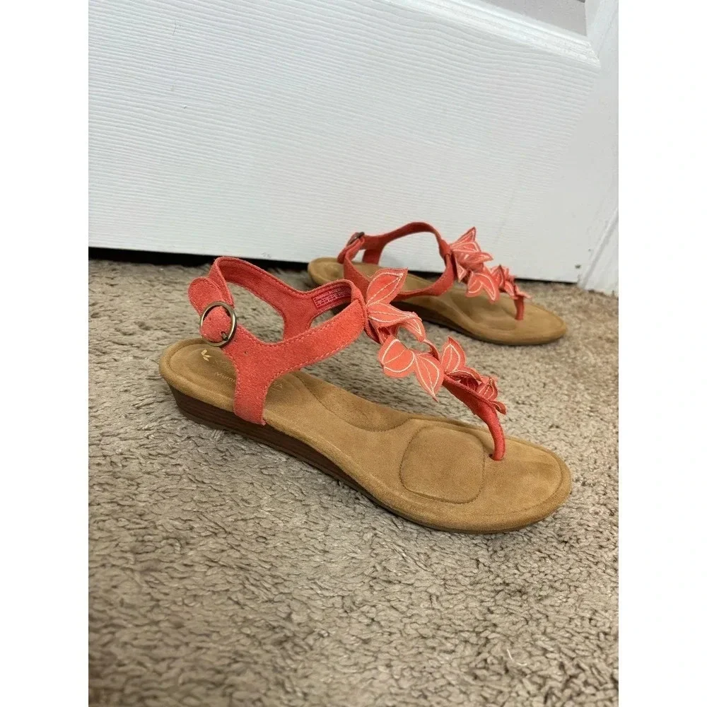Koolaburra Arely Floral Sandals Low Wedge Ember Glow Coral Size 7 Women's